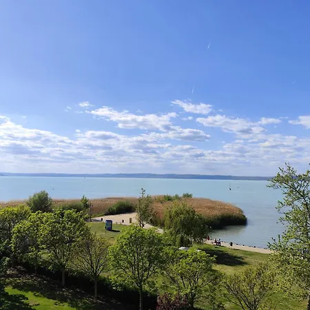 Enidor Wellness Apartman Siófok